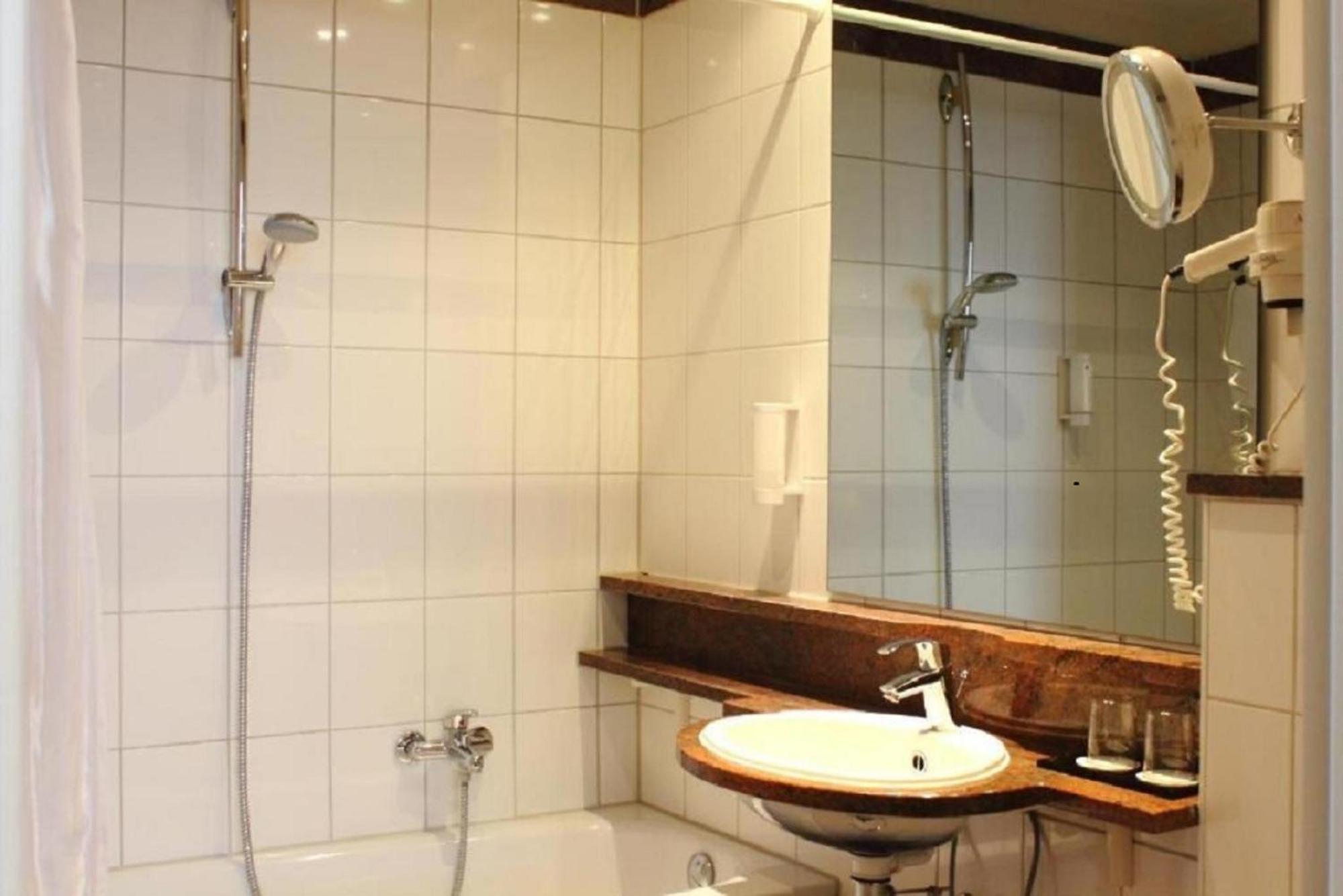 Wyndham Garden Mitte 4*